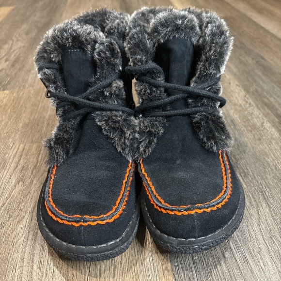 Easy Spirit Boots Women’s 8M Black Dellali Suede Fur Lace Up Square Toe Comfort - Picture 2 of 12